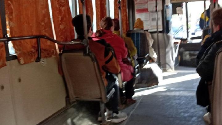 В Саратовской области упразднили 9 автобусных маршрутов, включая рейсы в аэропорт «Гагарин»