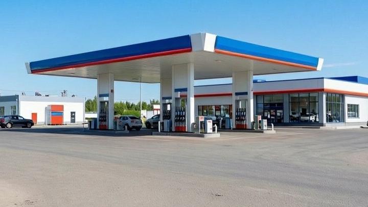 В Саратовской области продлили лимит в 30 литров на заправку бензина