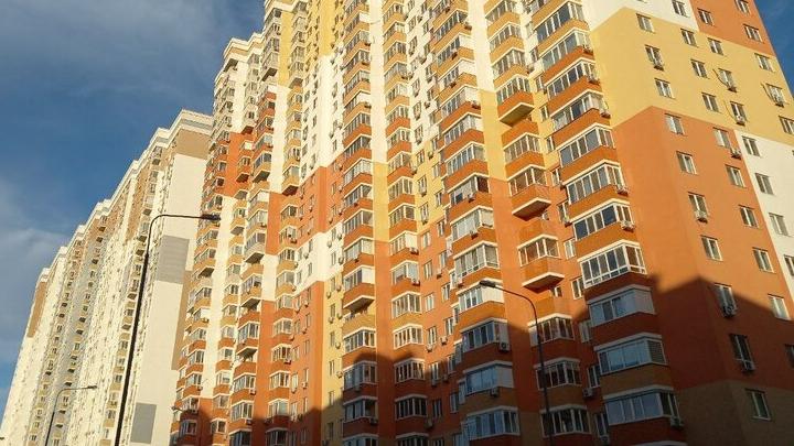 Саратов попал в список регионов с падающим спросом на жилье