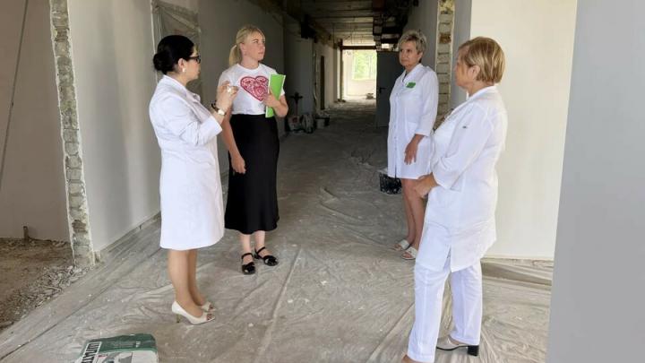 Куда идти на прием: в Саратове меняют график работы детской поликлиники на улице Тархова
