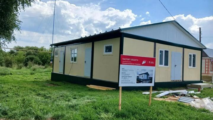 Нацпроекты: в Петровском районе завершают строительство трех новых модульных ФАПов