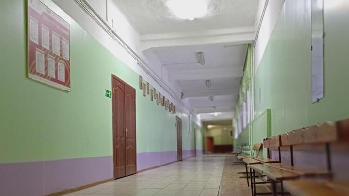 В школах Саратовской области с 1 сентября звонки заменят мелодиями