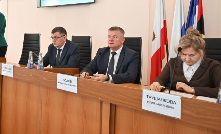 В Энгельсе обсудили планы развития района