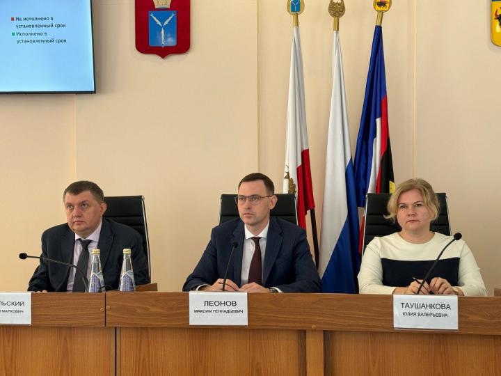 Максим Леонов проинспектирует подготовку лагерей к лету