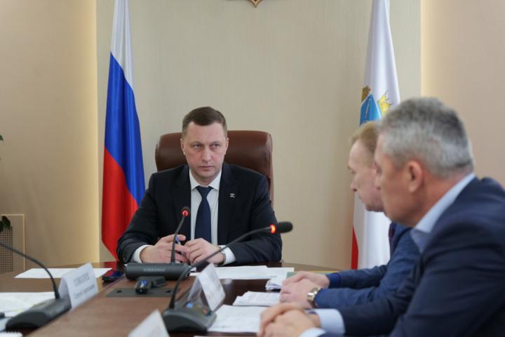 Бусаргин упал в медиарейтинге на 11 позиций