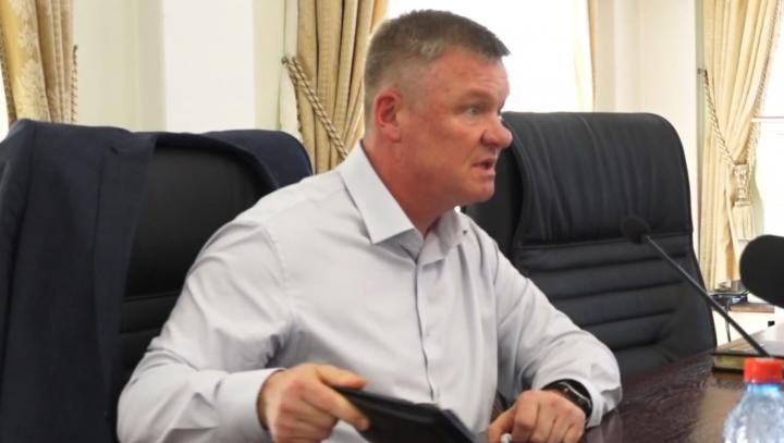 Исаев устроил разнос директорам за скотские условия труда рабочих