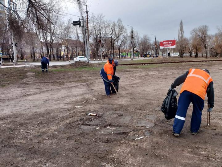 В Энгельсском районе продолжаются работы по благоустройству