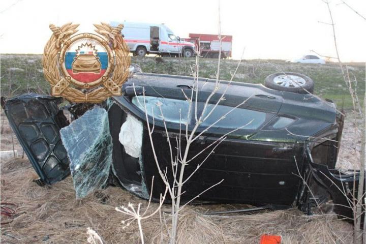 Авария в Аркадакском районе: автомобиль слетел с дороги