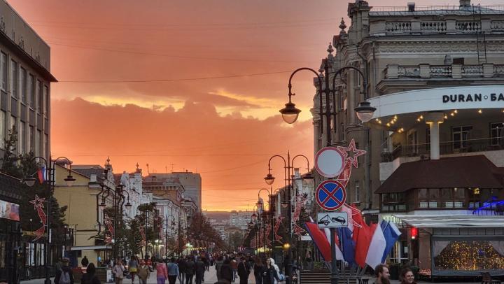 Память в шагах: саратовские экскурсоводы Победы приглашают на бесплатные маршруты