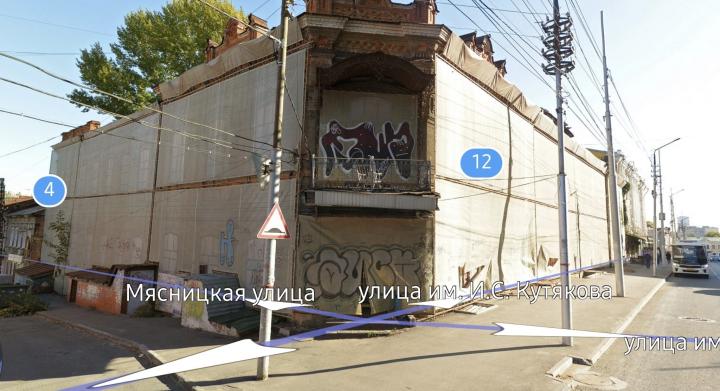 Спасти за чужой счёт: Саратов продаёт три дома-памятника из-за нехватки денег
