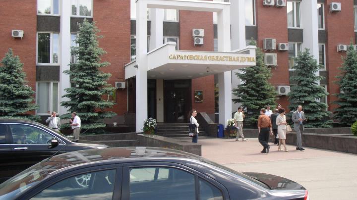 Гладков: за незаконную приватизацию в Саратове должны ответить перед законом