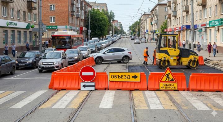 Масштабные ограничения в центре Саратова: из-за благоустройства на неделю ограничат движение на ключевых перекрестках